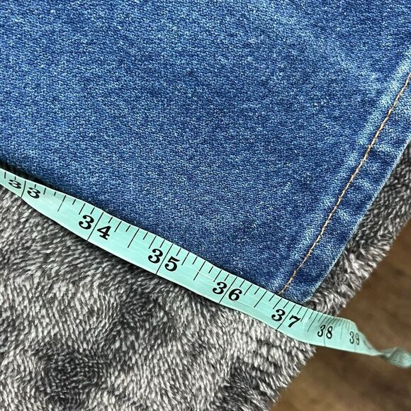 Vtg Wrangler 13MWZ Men's Jeans 33X38 (31X37) Blue Denim Jeans Made In USA - Picture 7 of 12